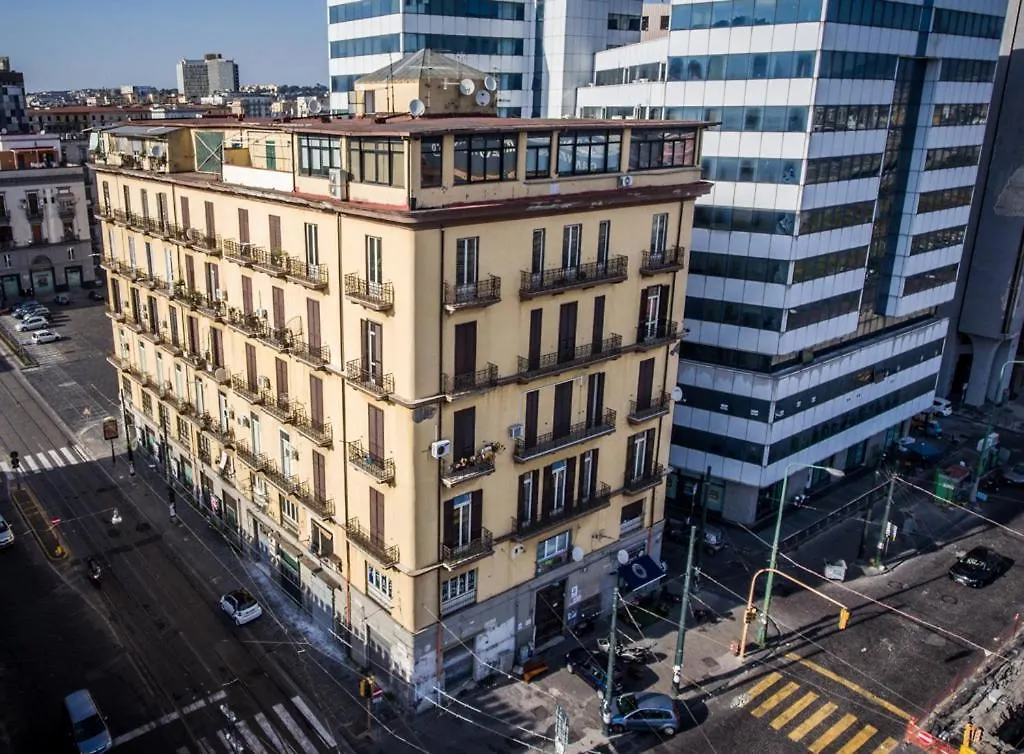 Aurora Luxury Rooms Naples 0*,