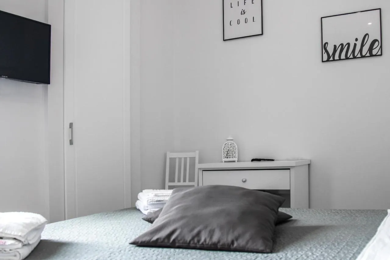 Aurora Luxury Rooms Napoli Italia