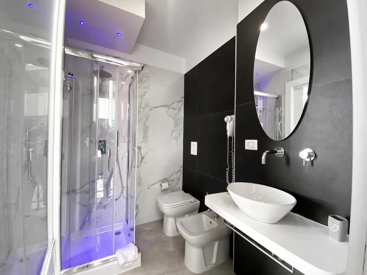 Aurora Luxury Rooms Naples