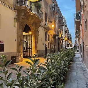 Posta 3*, Palermo Italia